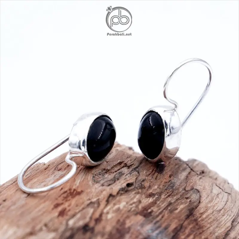 Anting Wanita Perak Bali Asli 925 Black Onyx Oval 1
