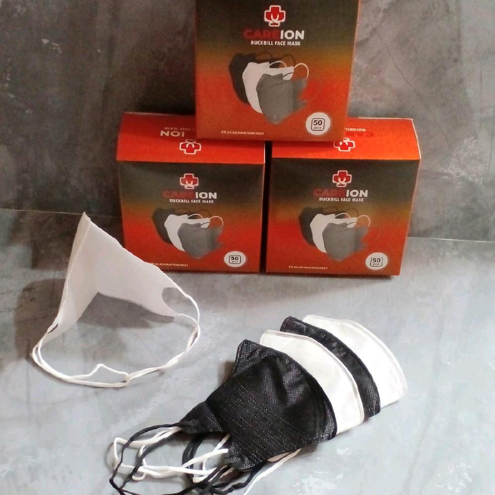 MASKER DUCKBILL HIJAB HITAM/PUTIH 1 BOX ISI 50 Hitam - DUCKBILL HIJAB HITAM
