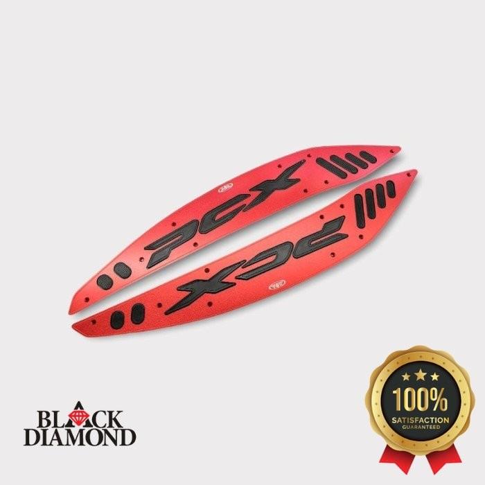Floorboard Bordes Karpet Pijakan Kaki PCX CBU Thailand Black Diamond - Hitam