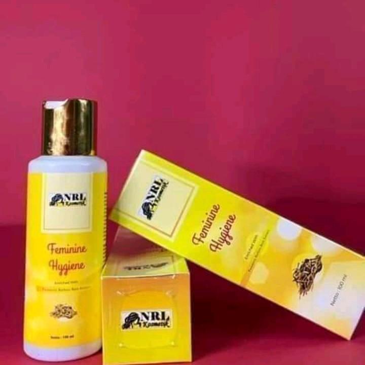 Feminine Hygiene Bebas Alkohol Kewanitaan Keputihan Gatal Perawatan